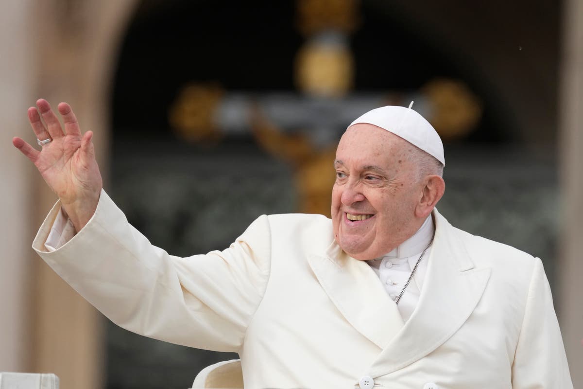 Папата трябва да пътува в петък до Дубай за конференцията
