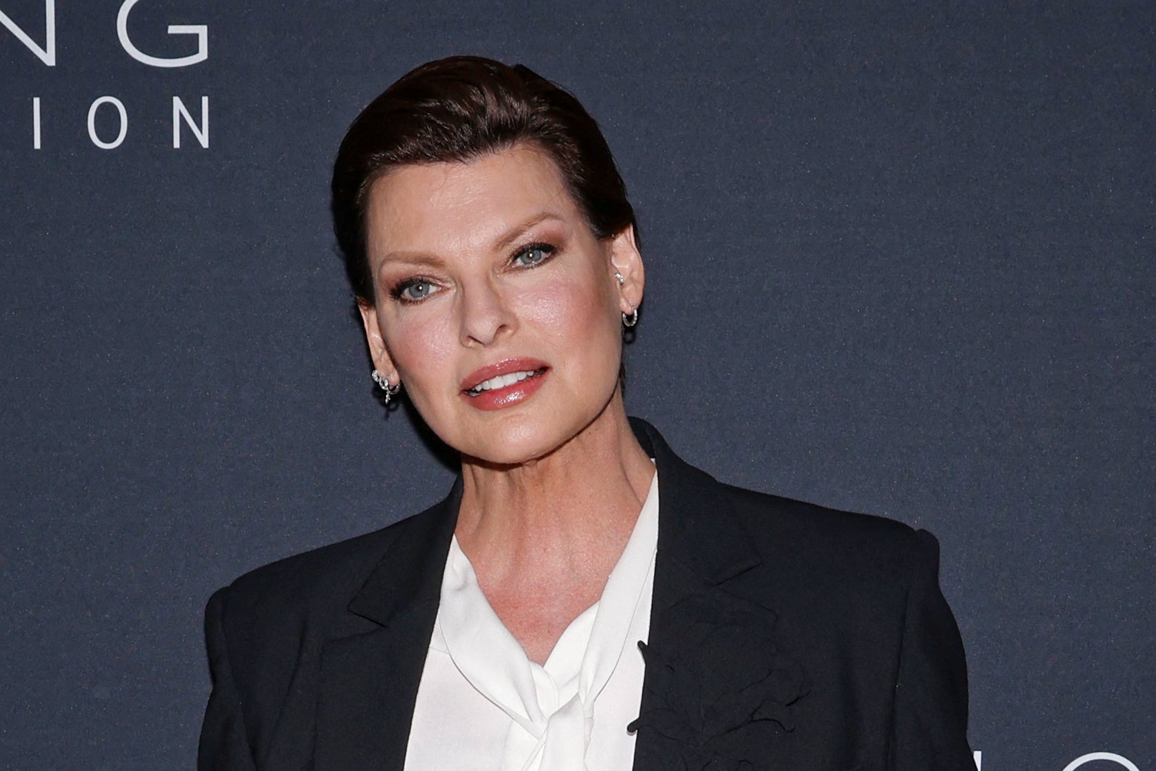 Linda Evangelista at the Caring for Women Dinner in 2023