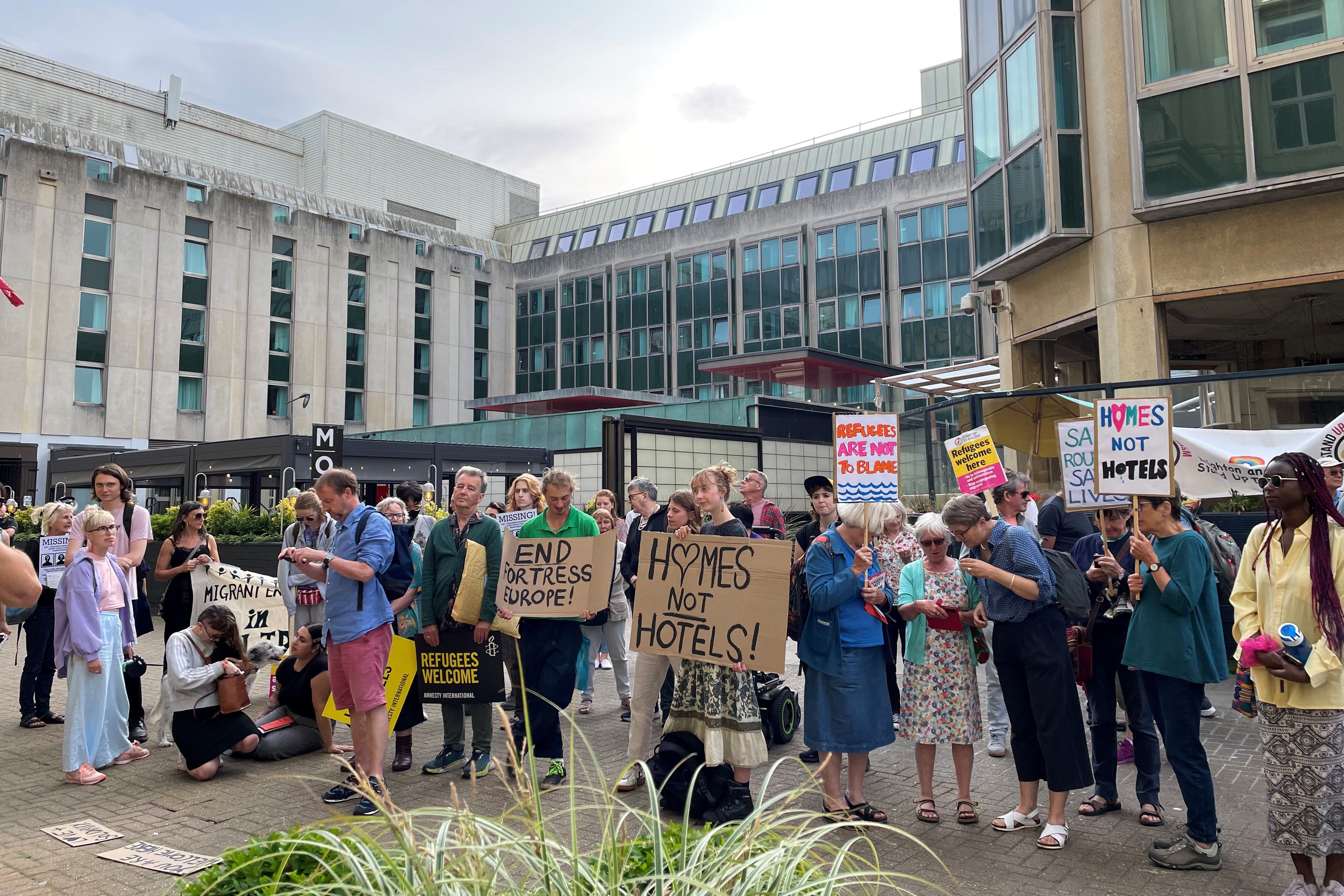 pa ready, home office, hove, brighton, government, sussex police, high court, home office to end hotel contract for lone asylum-seeking children, council says