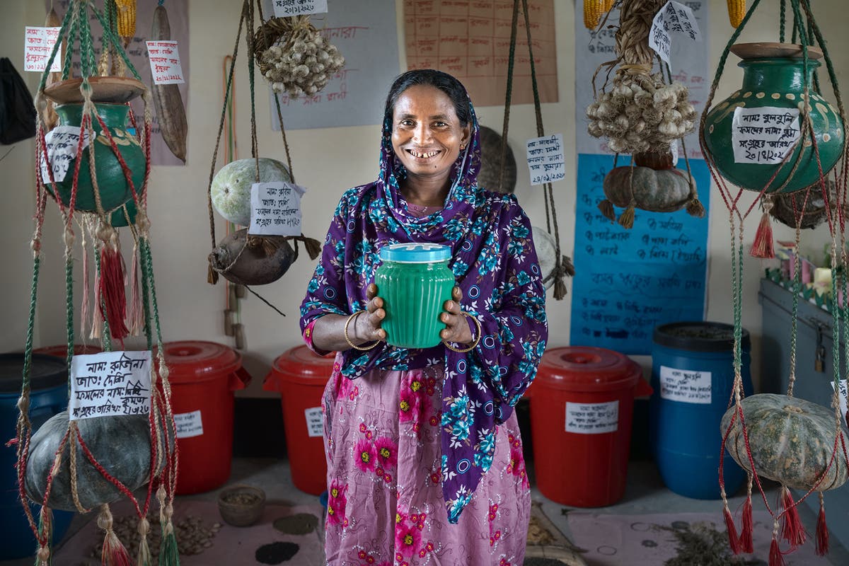 Cop28: Women turn to community to weather climate crisis and inflation in Bangladesh