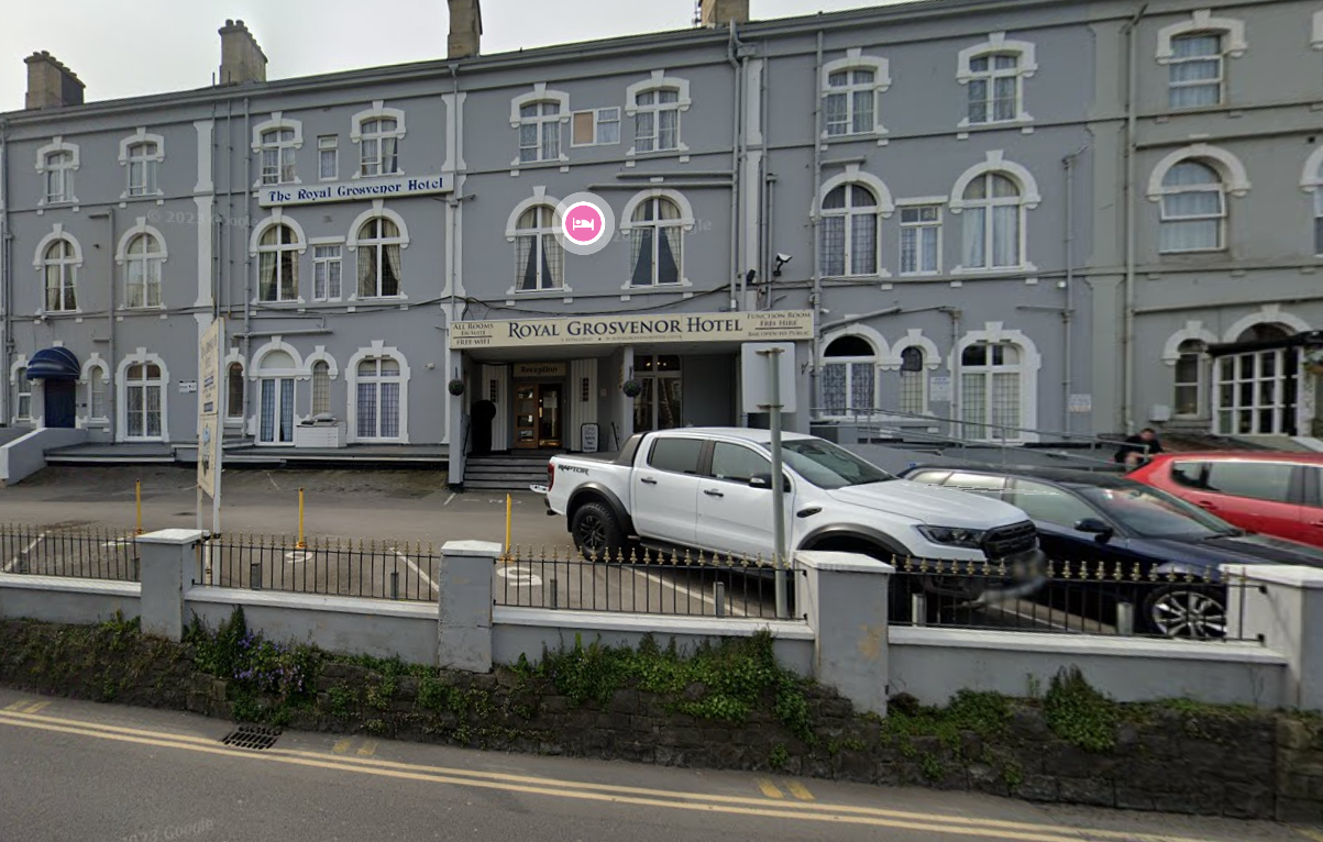 Police were called to reports of a robbery at the Royal Grosvenor Hotel in Weston-super-Mare