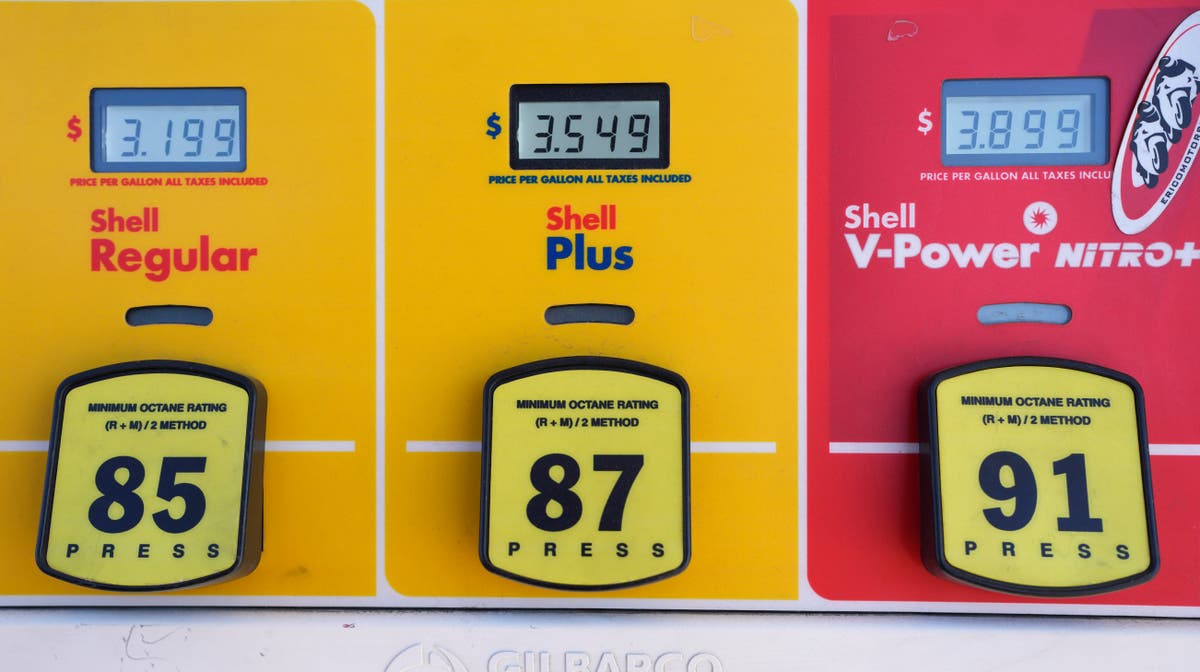 Очаква се цените на газа да паднат през 2024 г.