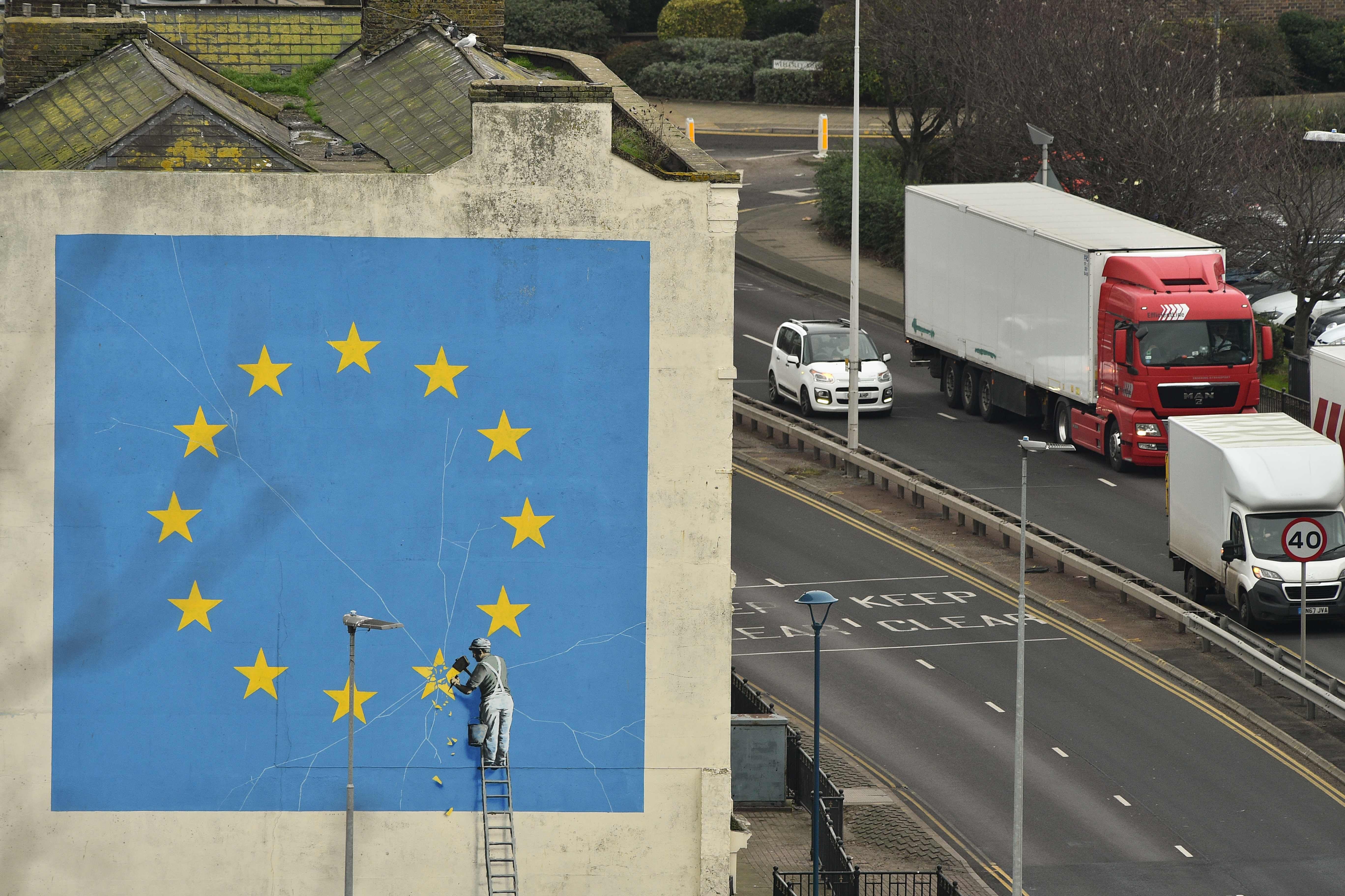 The EU themed piece was painted on the side a building in Dover in 2017