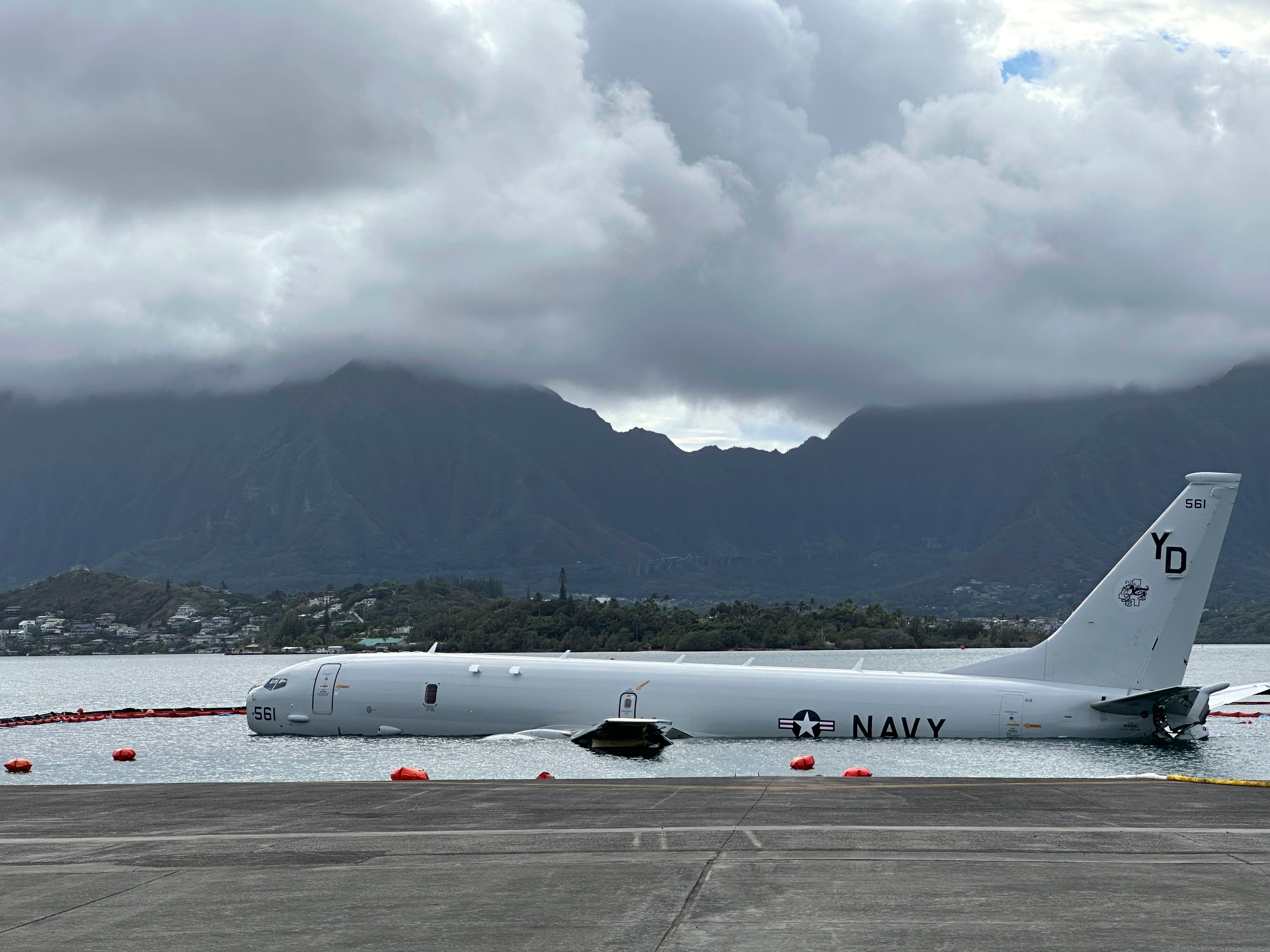 US Navy releases underwater footage of plane that overshot a