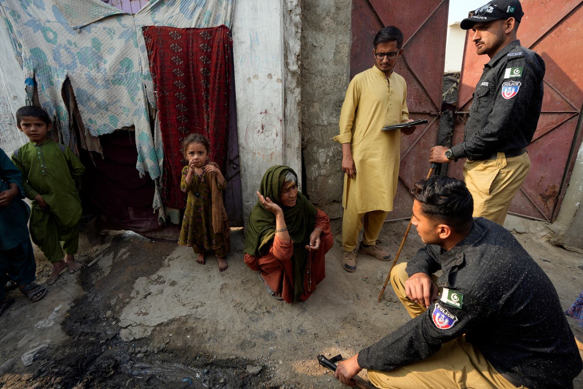 Пакистанска провинция има за цел да депортира 10 000 афганистанци на ден