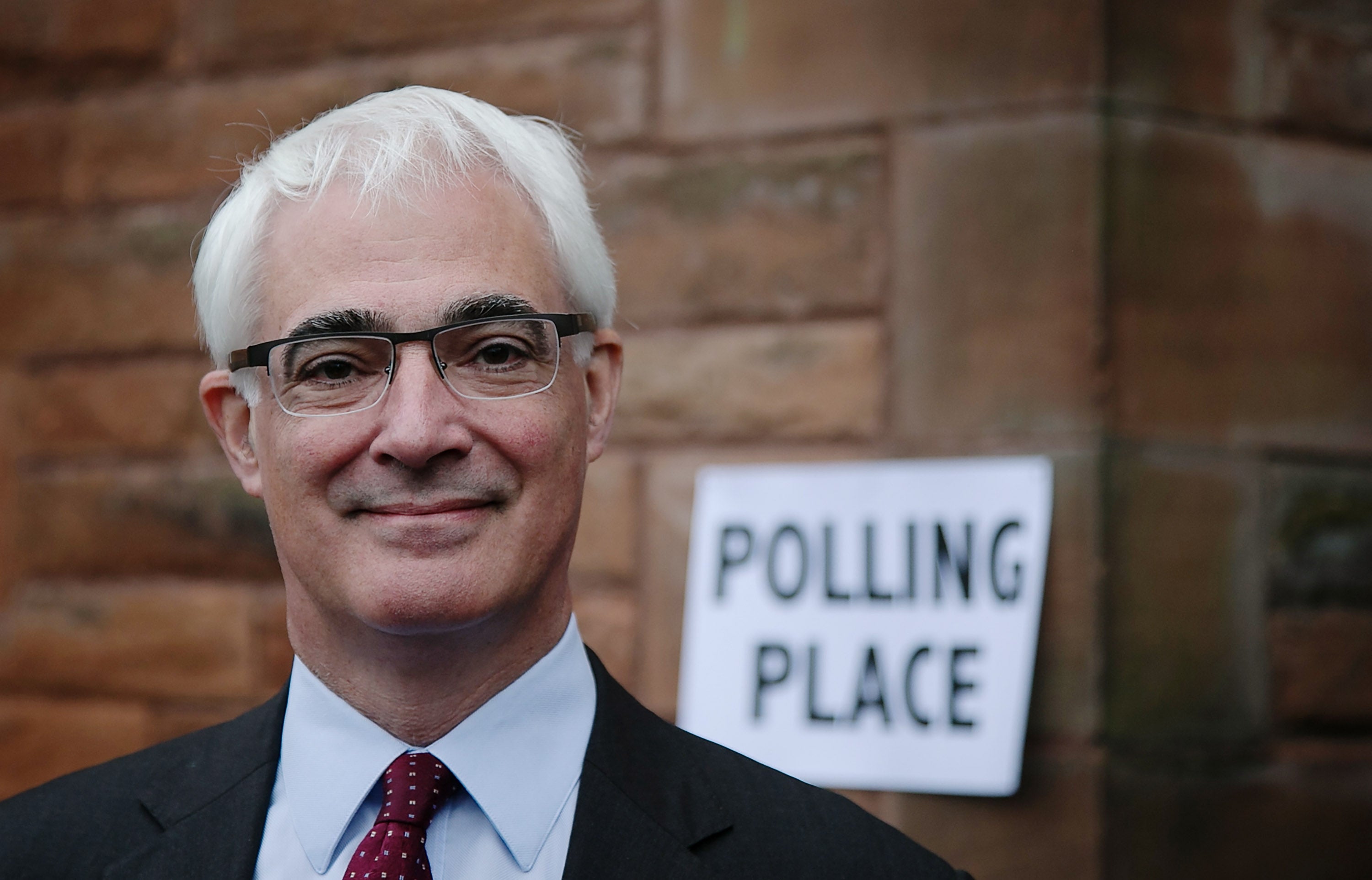 Alastair Darling ‘guided’ Britain through financial crisis, said Keir Starmer