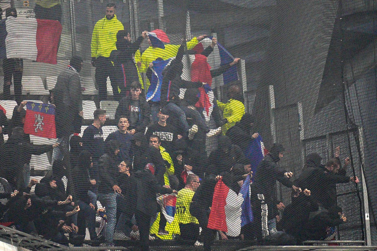 Френската футболна лига се бори с насилие, дискриминационни скандирания и мачове с нисък резултат