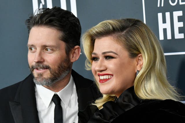 <p>Brandon Blackstock and Kelly Clarkson attend the 25th Annual Critics’ Choice Awards at Barker Hangar on 12 January 2020 in Santa Monica, California.</p>