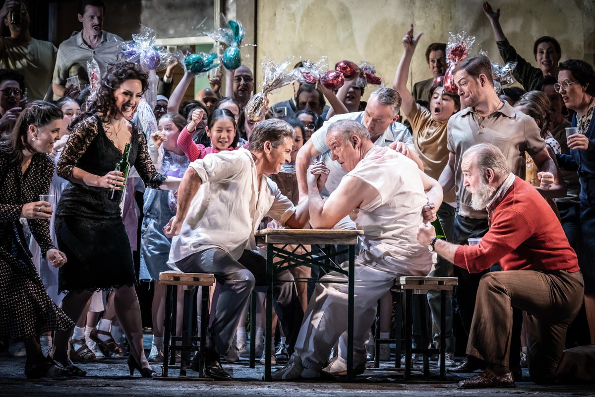 Cavalleria Rusticana and Pagliacci review: Any opera fan should see Covent Garden’s heavenly Christmas offering