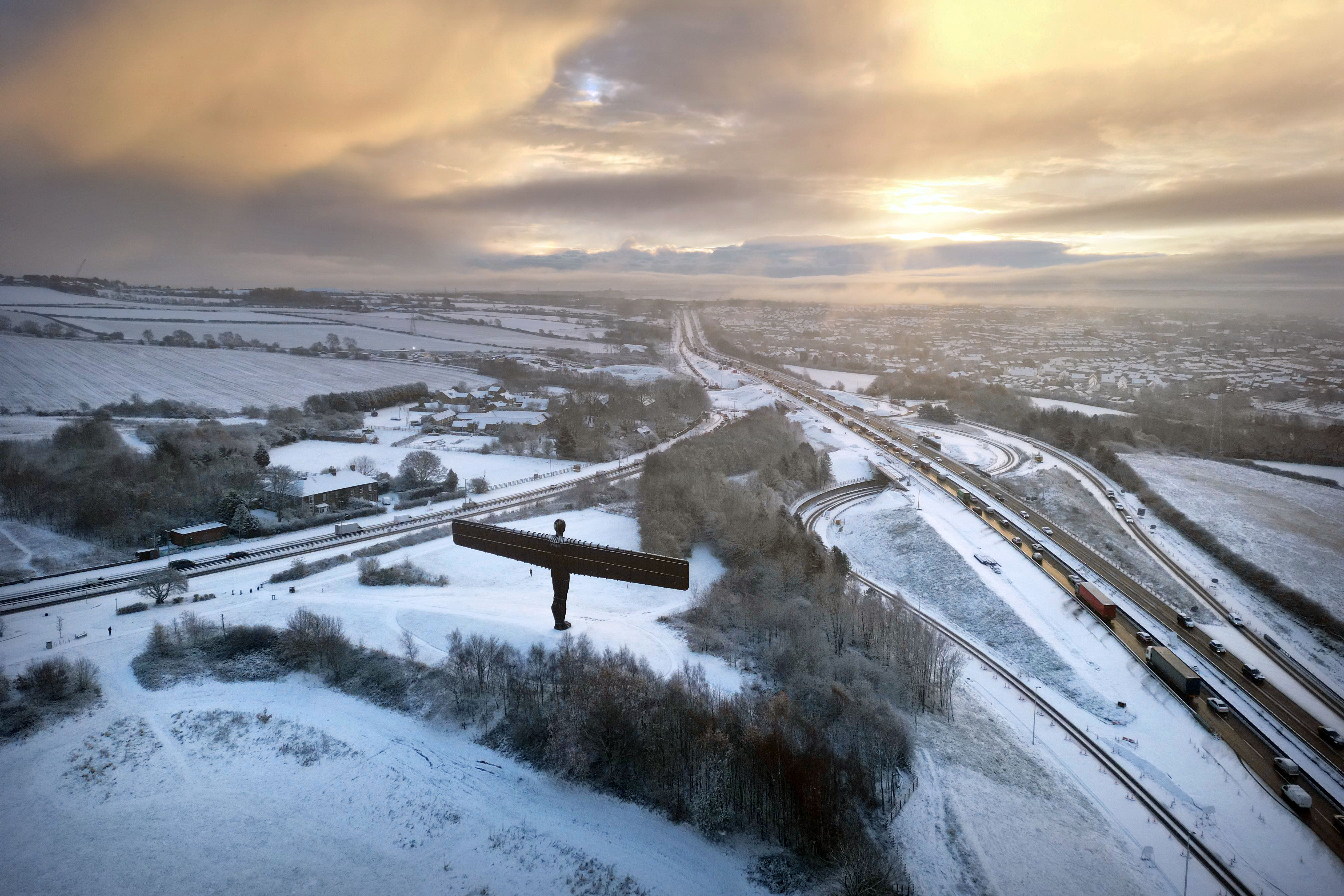 The cold weather has brought some beautiful scenery, like in this picture of the Angel of the North statue in Gateshead covered in snow