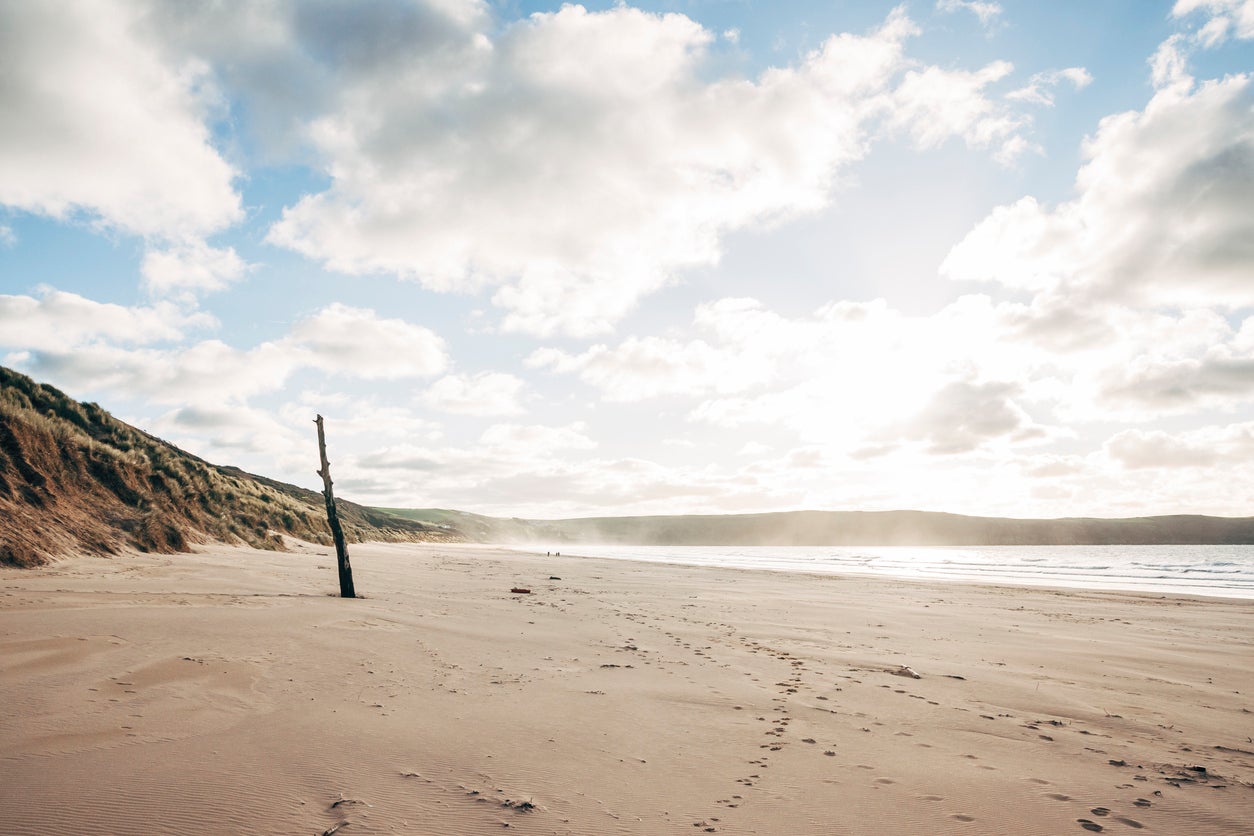 Brisk walks on Woolacombe beach is a short journey in the car from Rockham Bay View