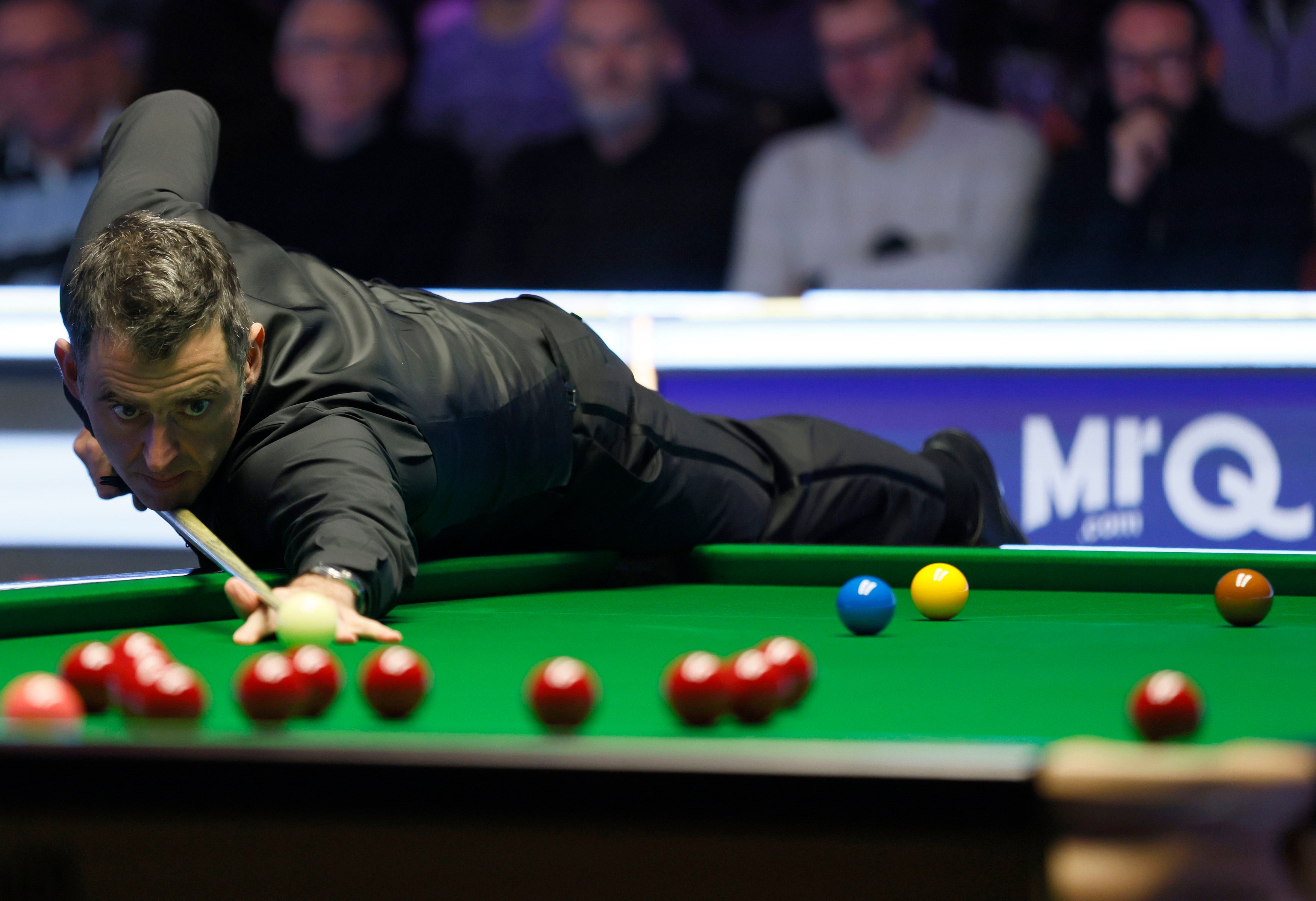 Ronnie O’Sullivan will take on Hossein Vafaei in the semi-finals