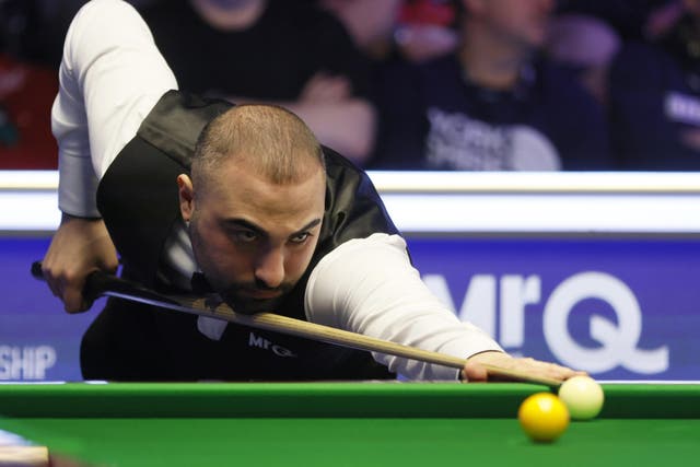 <p>Hossein Vafaei will play Ronnie O’Sullivan in the semi-finals of the UK Snooker Championship </p>