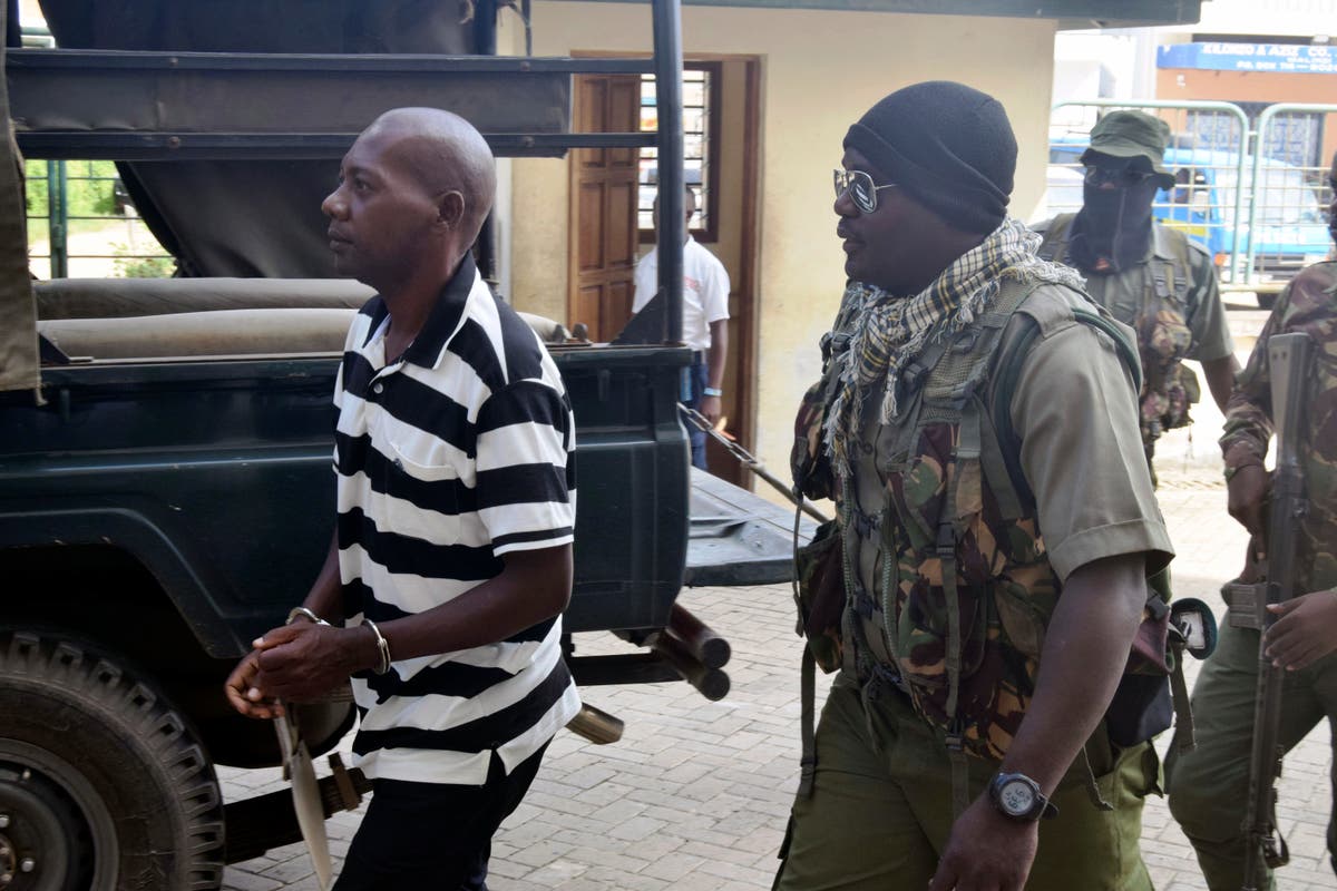 Лидер на култ в Кения е осъден на 18 месеца за нарушения на филми, но все още не е обвинен за масови гробове