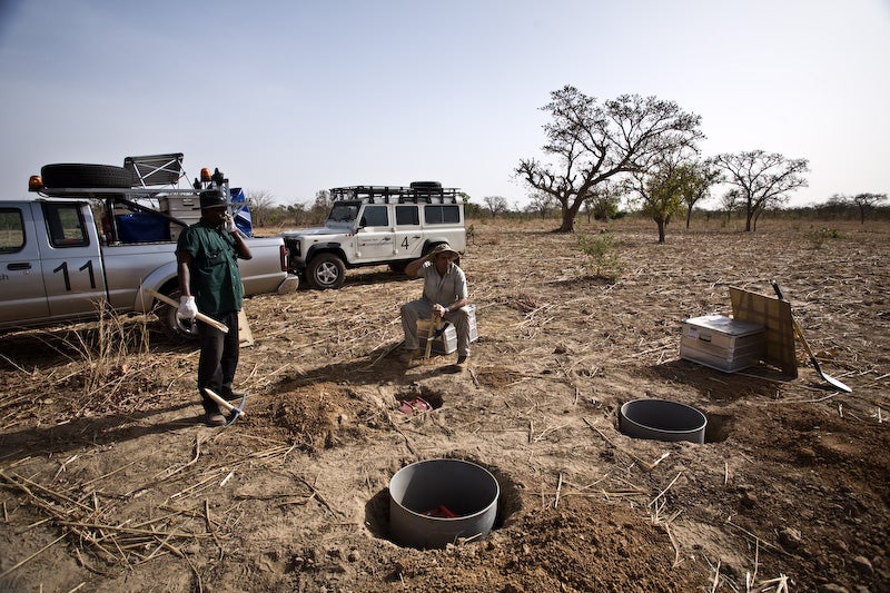 Static seismic testing done in 2011 to analyse the potential and composition of the basement in Bourakébougou