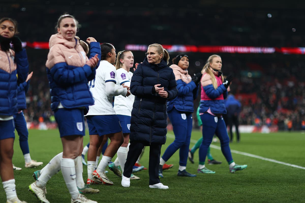 Engeland versus Nederland live: score en reactie terwijl leeuwinnen een verbluffende comeback maken op Wembley