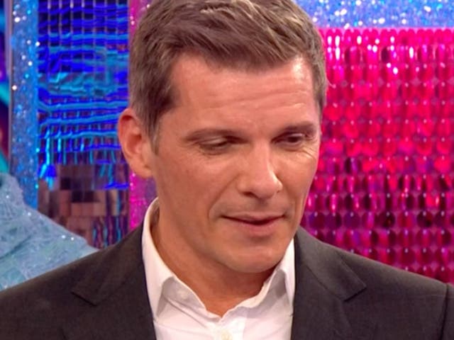 <p>Nigel Harman quits  </p>