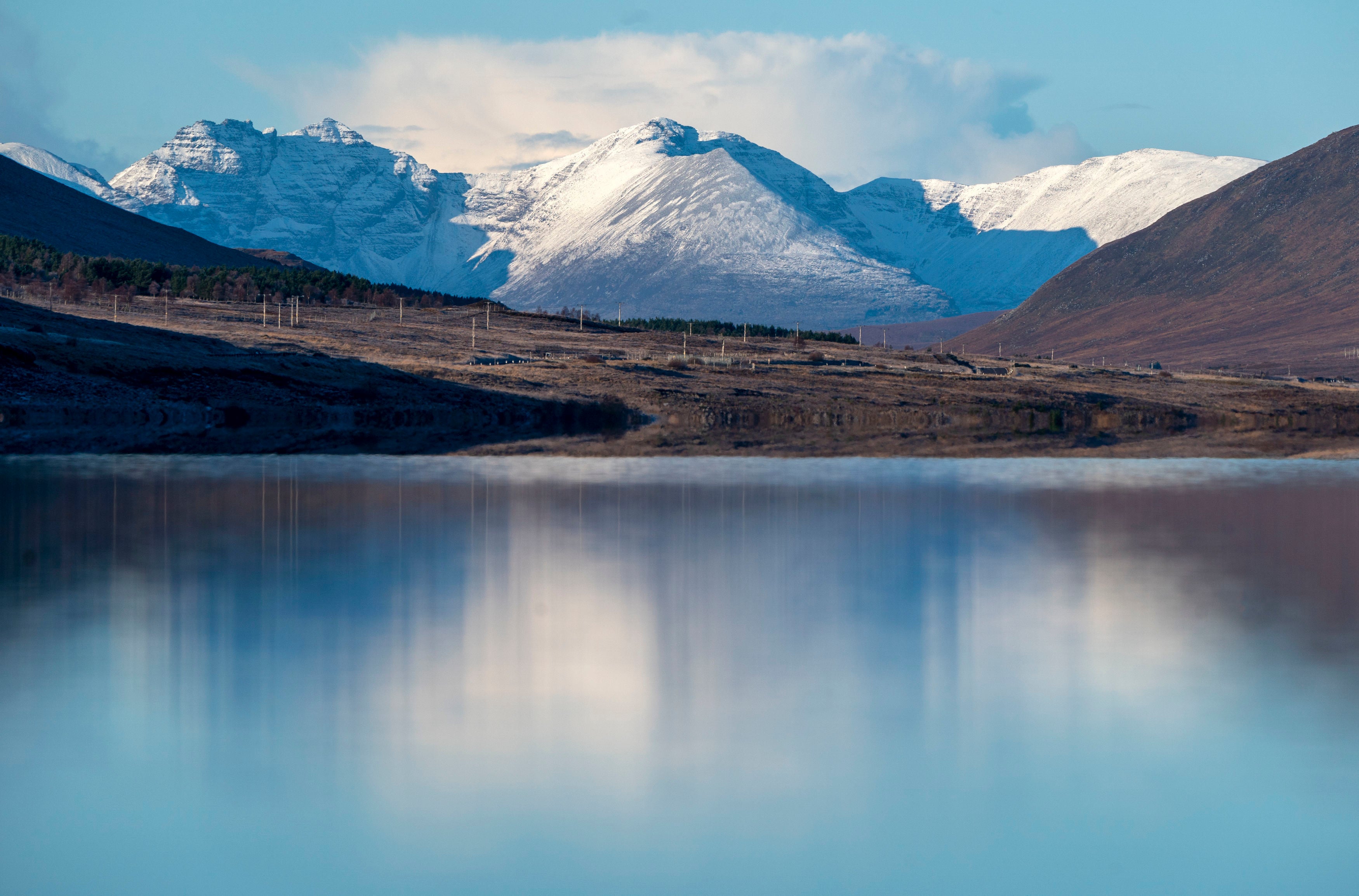 Fresh snow warnings as thousands left without power in -12C Arctic