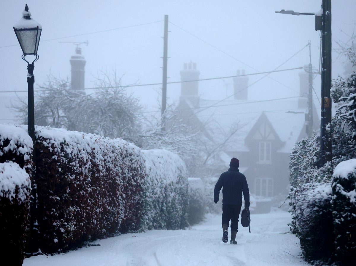 Fresh snow warnings as thousands left without power in -12C cold snap