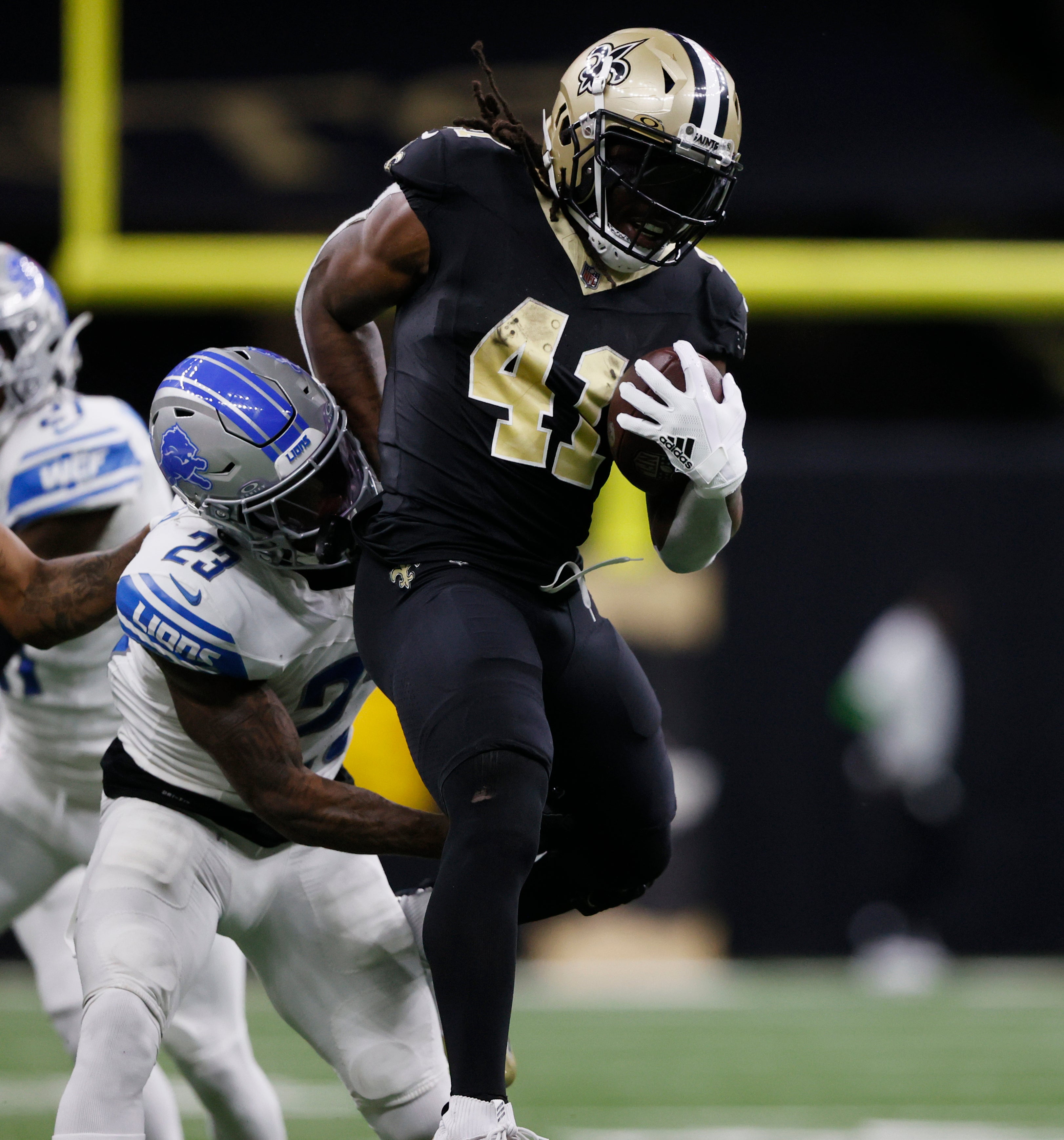 Lions Saints Football