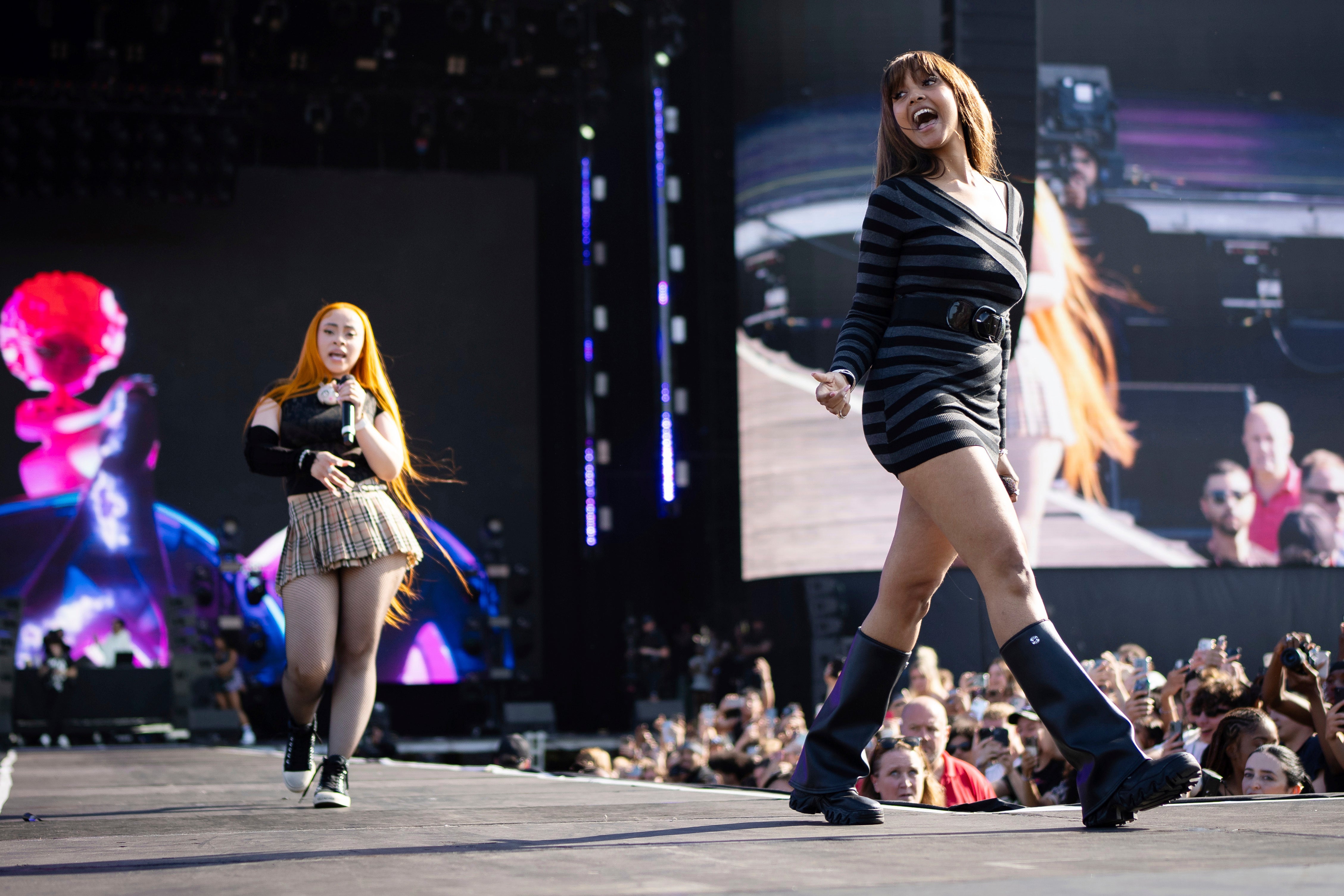 YE Music - Top Songs