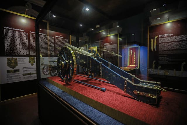<p>The Lewke’s cannon, which was returned by the Netherlands, is on public display at the National Museum in Colombo, Sri Lanka</p>