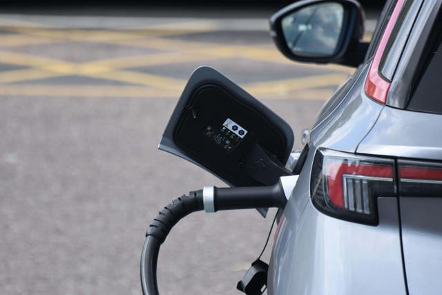 <p>The vast majority of Type-2 public chargers require drivers to access them via mobile phone apps</p>