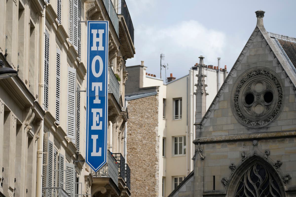 Франция ще извърши 10 000 проверки в ресторанти, хотели преди Игрите в Париж, за да избегне повишаване на цените