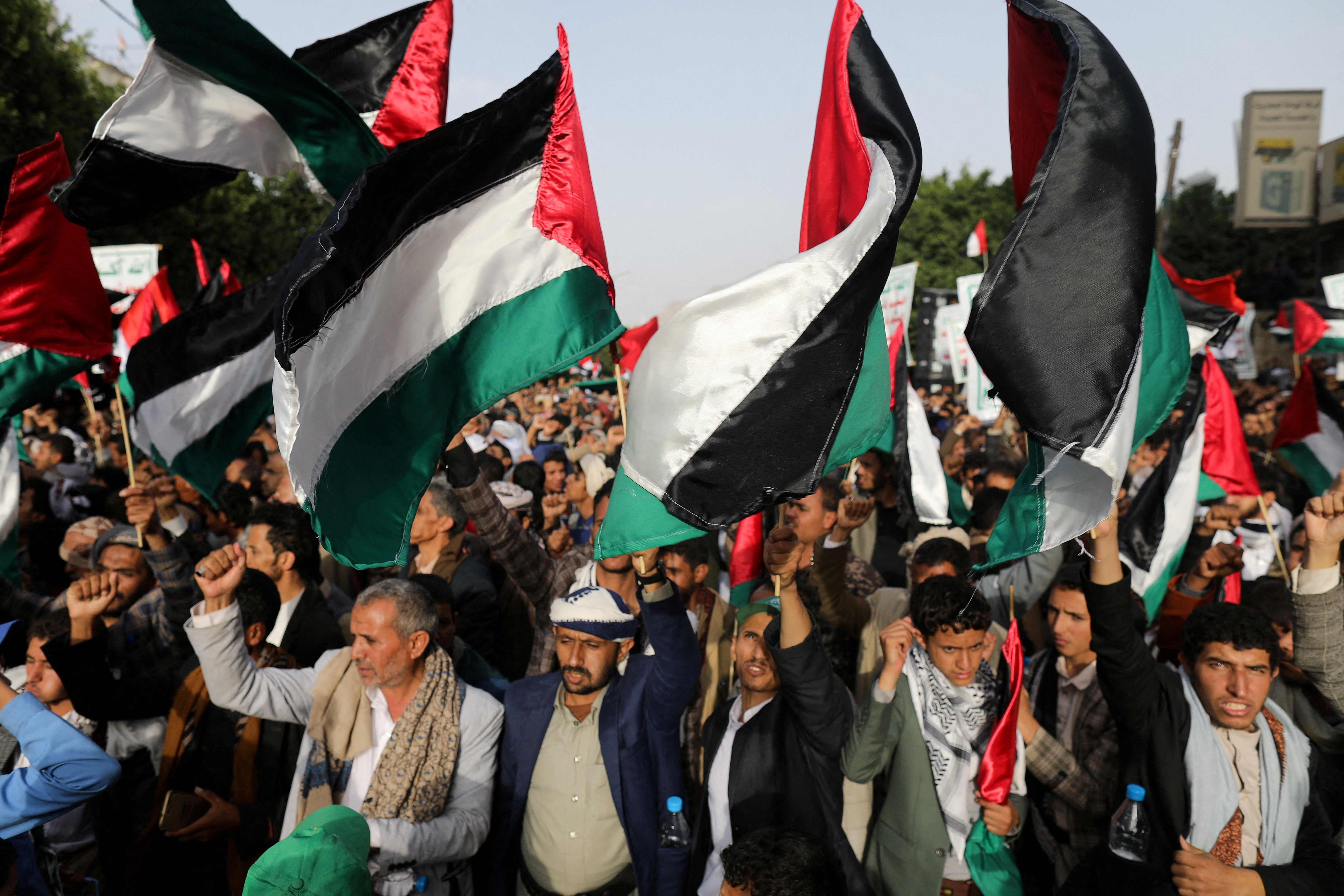 Houthi supporters rally to show support for Palestine in Sanaa, Yemen, on 7 October