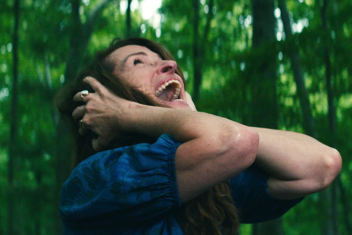 Leave the World Behind review: Julia Roberts embraces her dark side in this paranoid, cynical Netflix thriller