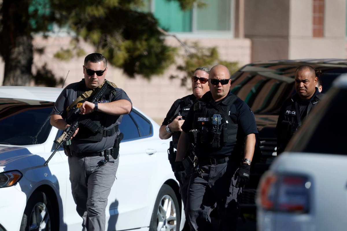 Баскетболният мач на UNLV-Дейтън е отменен след масовата стрелба в Лас Вегас