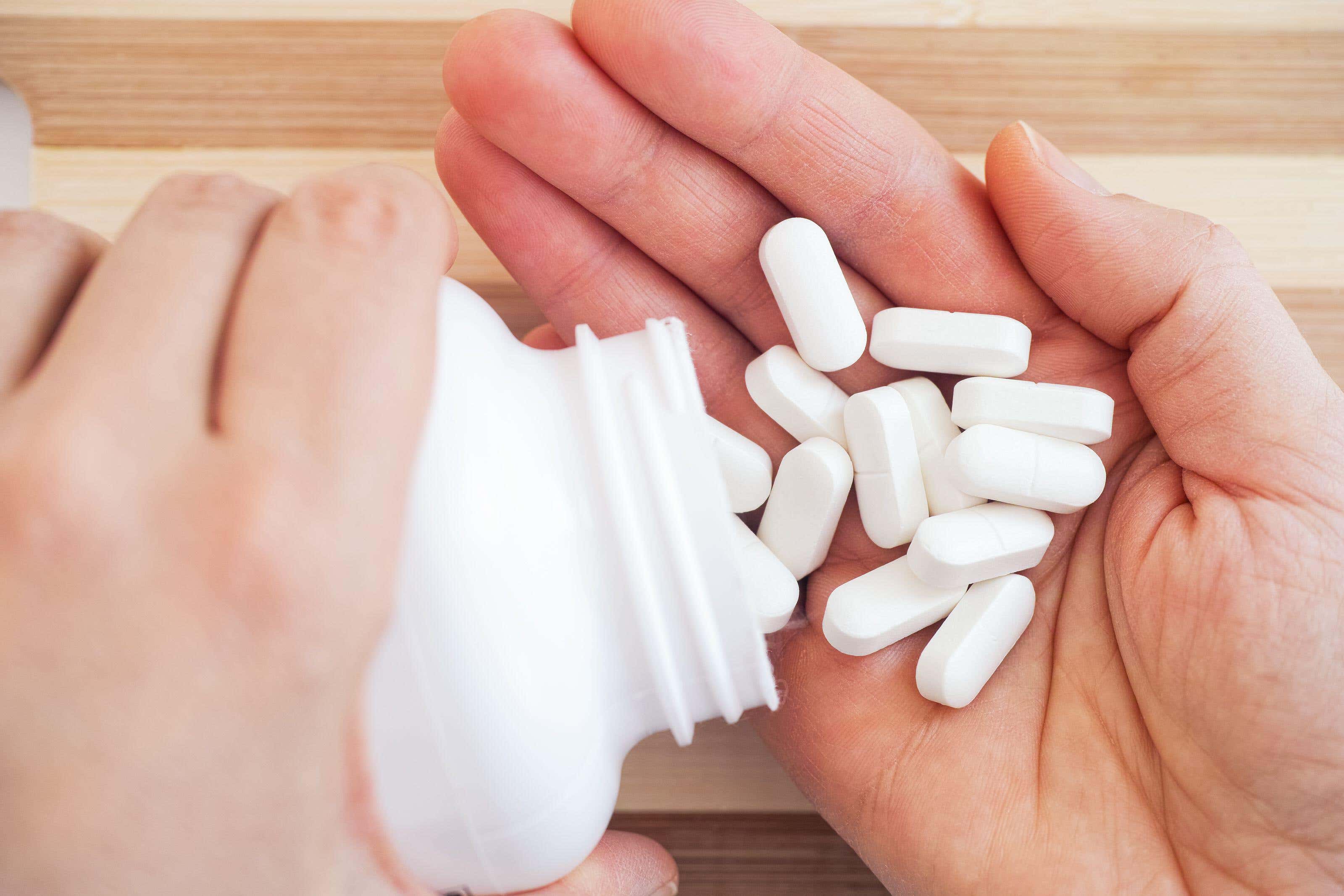 <p>Magnesium supplements are generally well tolerated</p>