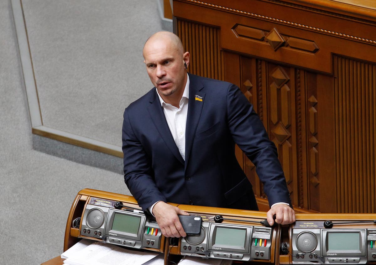 Украйна твърди, че е убит бивш депутат „предател“, избягал в Русия