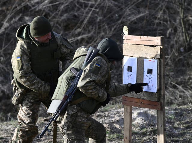 <p>Ukrainian servicemen of the 42nd Mechanised Brigade take part in a field military exercise in the Donetsk region on 6 December 2023</p>