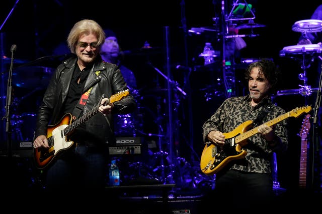 <p>Hall & Oates Lawsuit Things to Know</p>