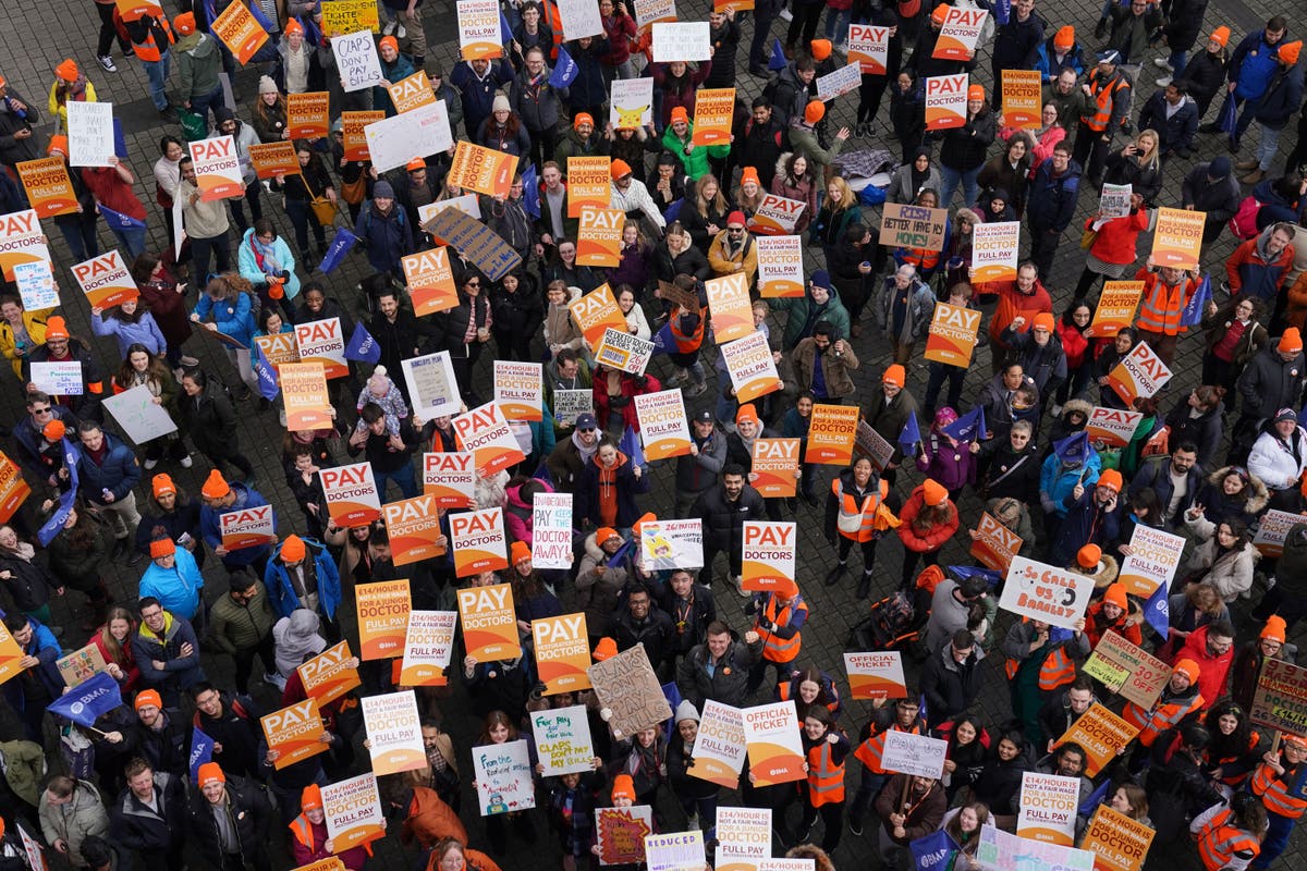 Junior doctors’ strike to affect patient care, NHS boss warns