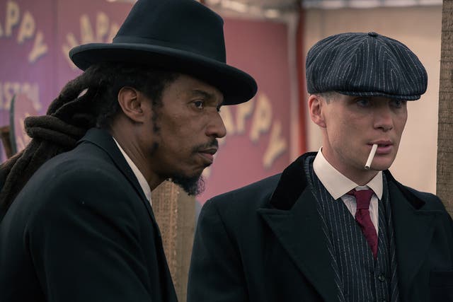 What is the meaning of peaky blinders? - Question about English (UK)