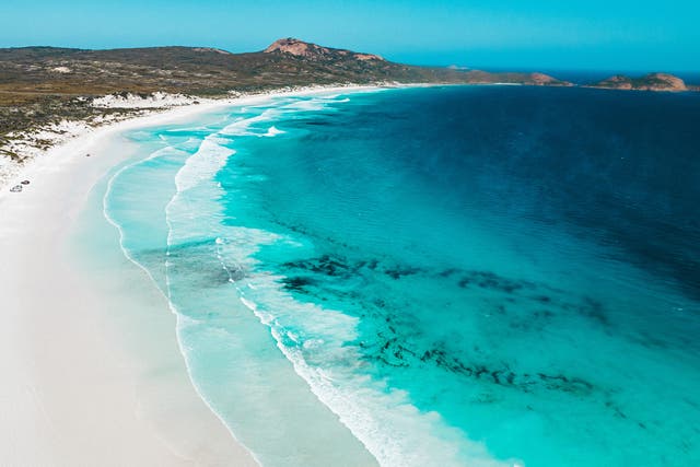 <p>The Esperance inlet, Lucky Bay, has blinding white sands and a whole palette of turquoise waters </p>