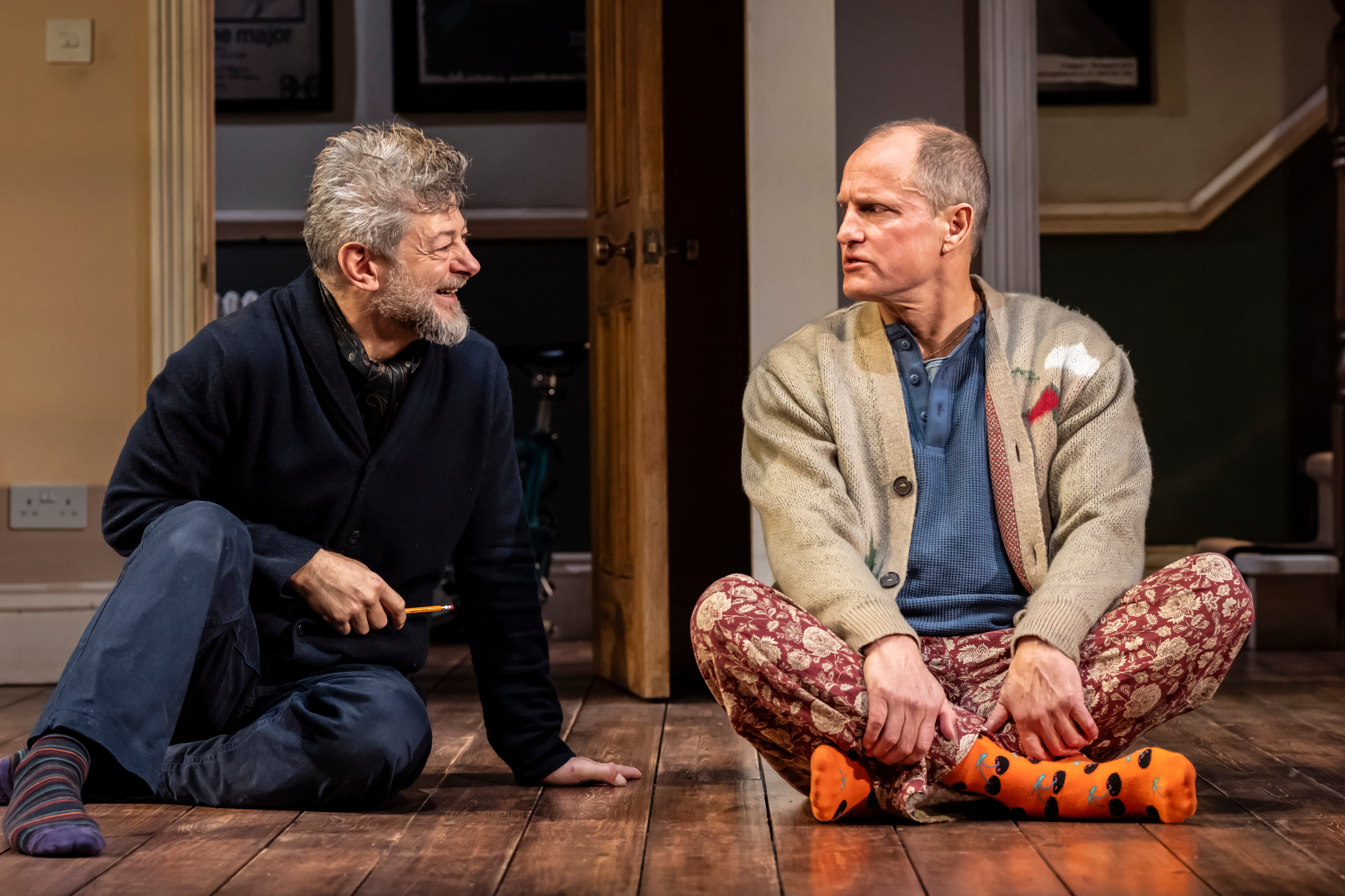 Serkis sits alongside Woody Harrelson in their new play, ‘Ulster American’