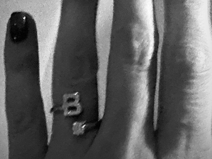 Selena Gomez shares picture of studded “B” ring on her Instagram story