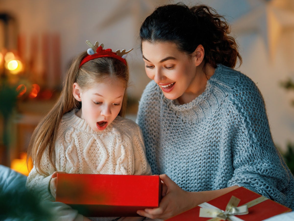 No way, Santa! Parents are griping about their kids’ pricey gift lists
