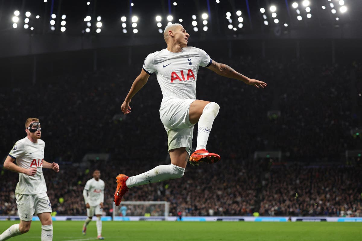 FPL Gameweek 17: Richarlison, Marcos Senesi and five players to consider for transfers