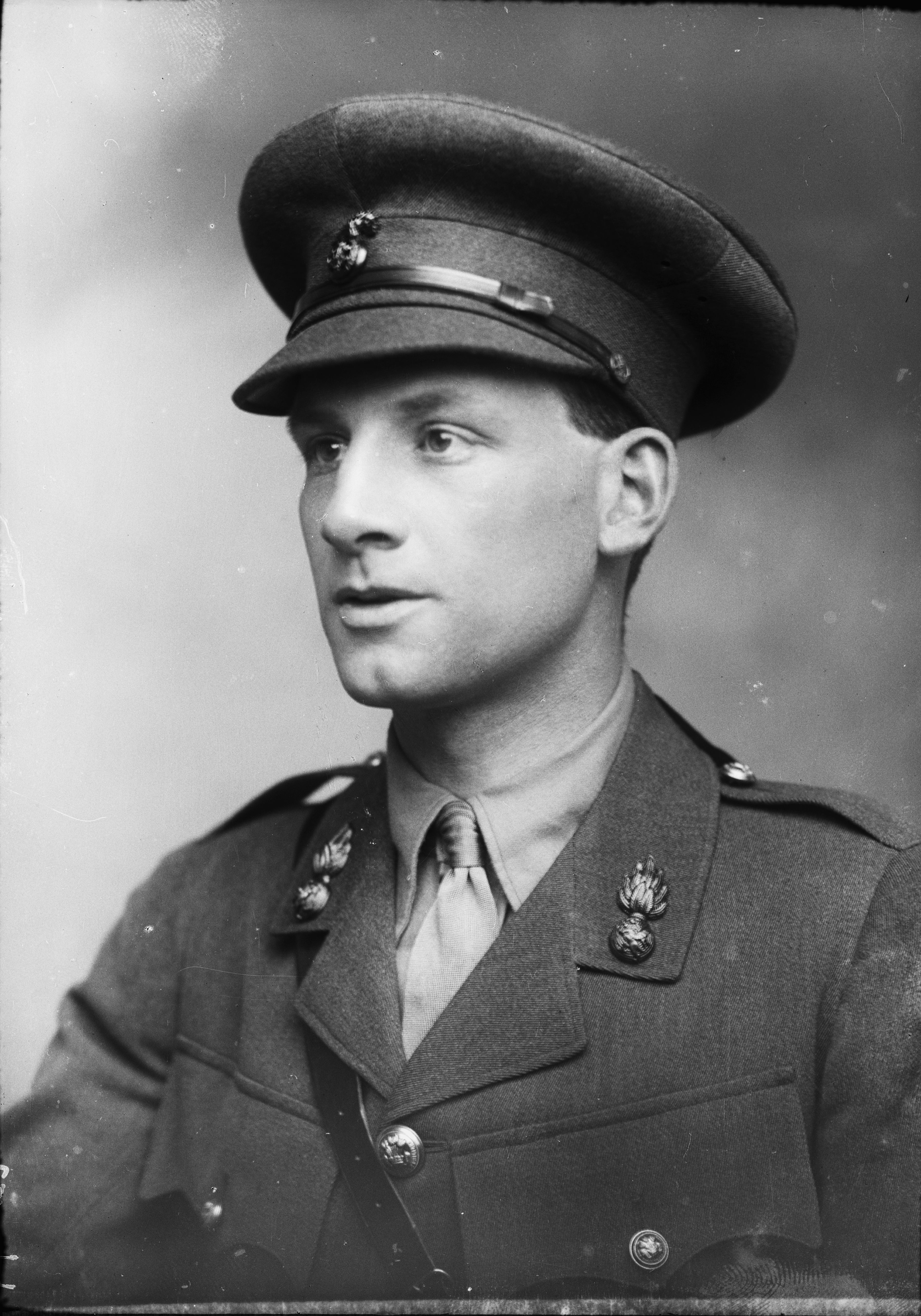 English author and poet Siegried Sassoon, pictured in 1915