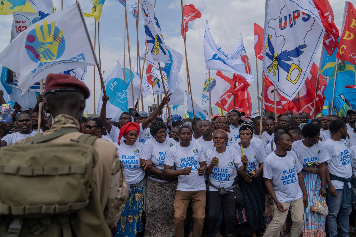 С наближаването на гласуването правителството на Конго също удвоява усилията