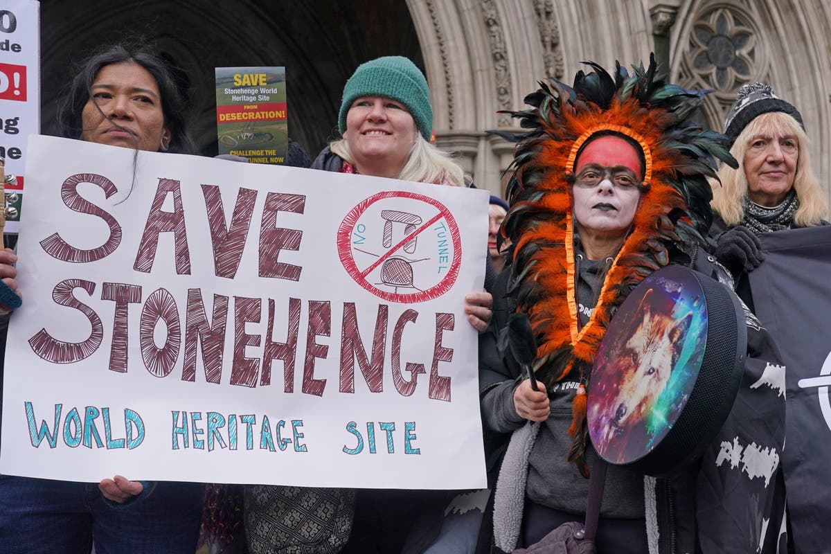 Campaigners lose another challenge over Stonehenge tunnel plan