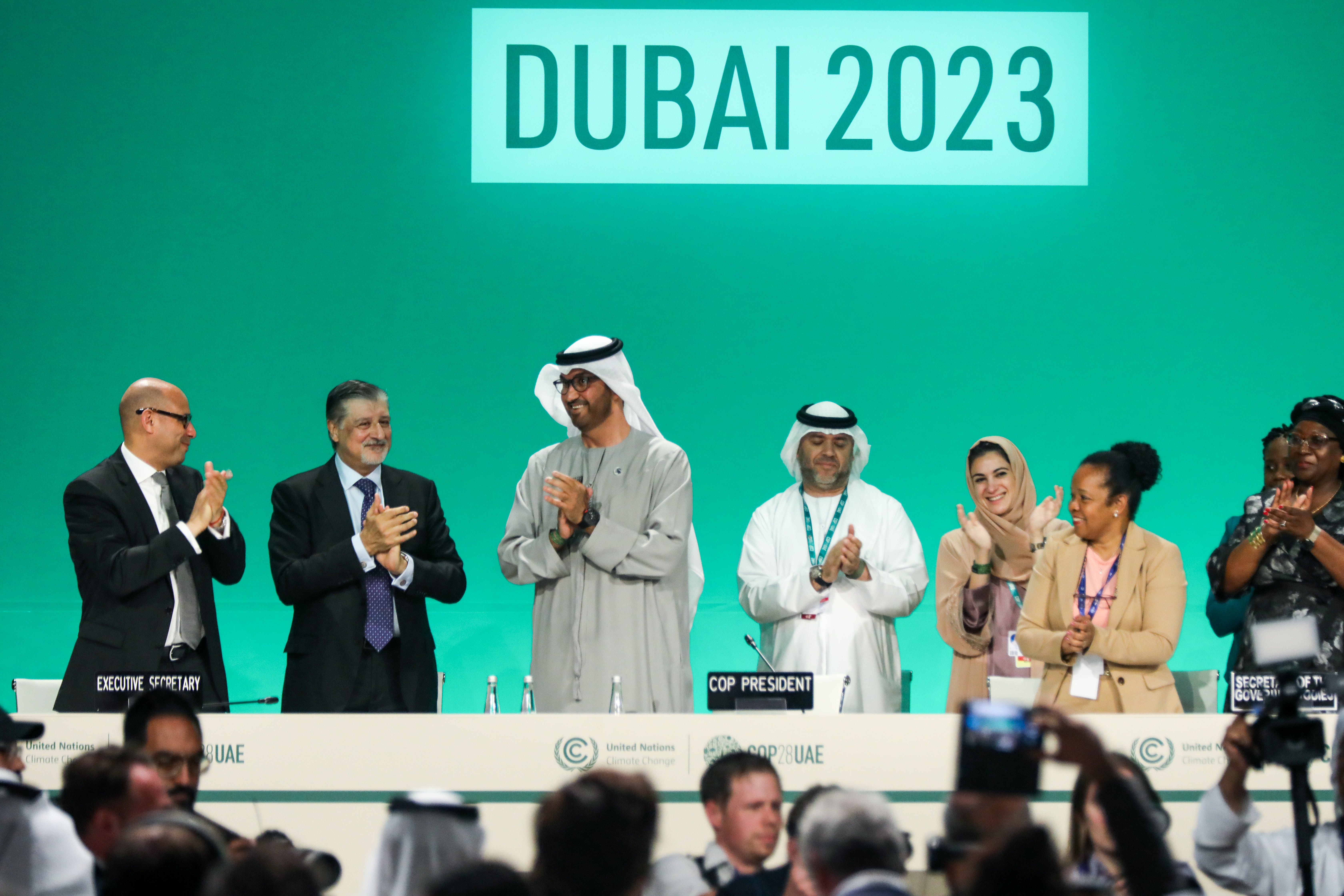 Cop28 leaders clap as nations agree deal to ‘transition away’ from fossil fuels