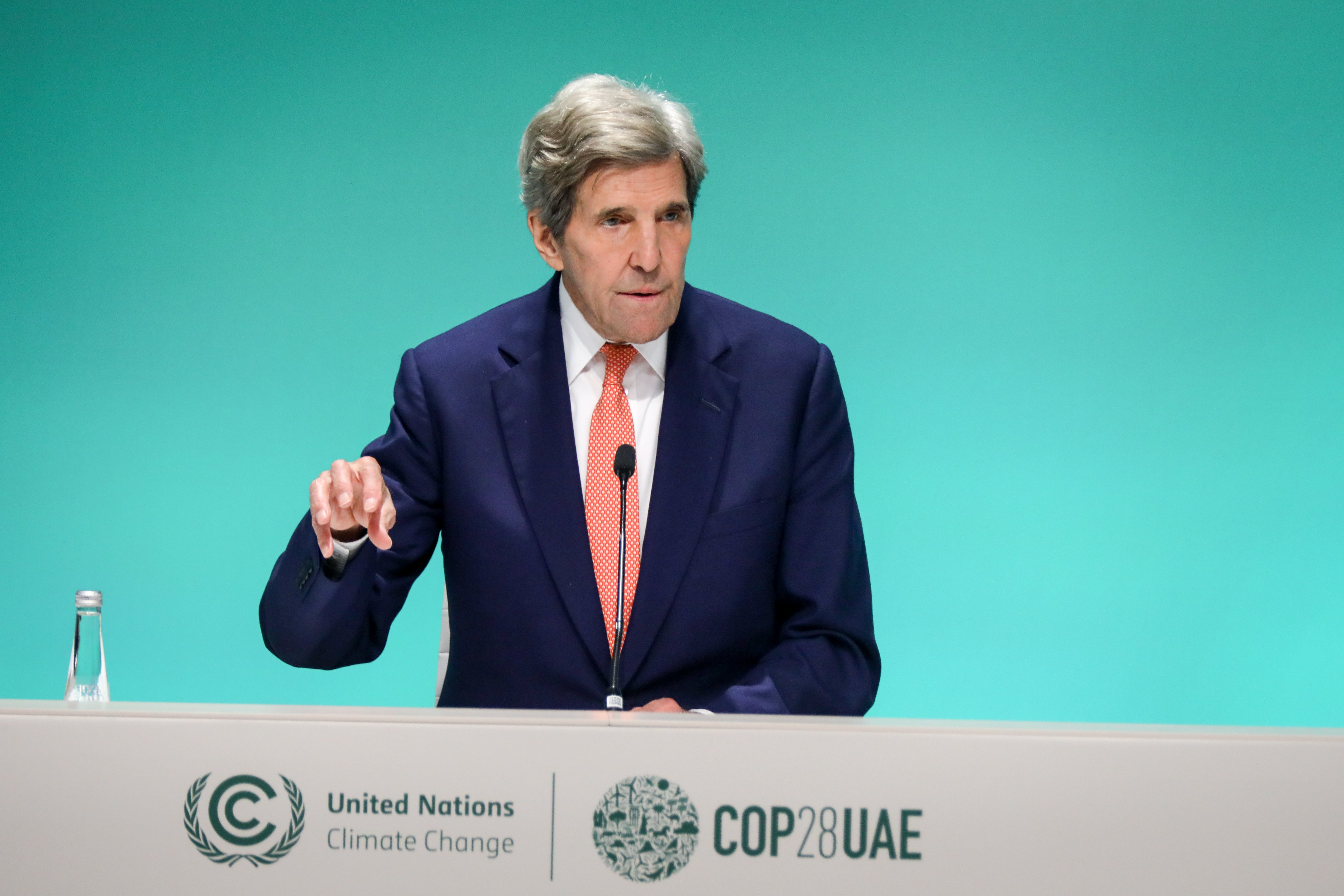 US climate envoy John Kerry warned that ‘everybody has to have a plan’