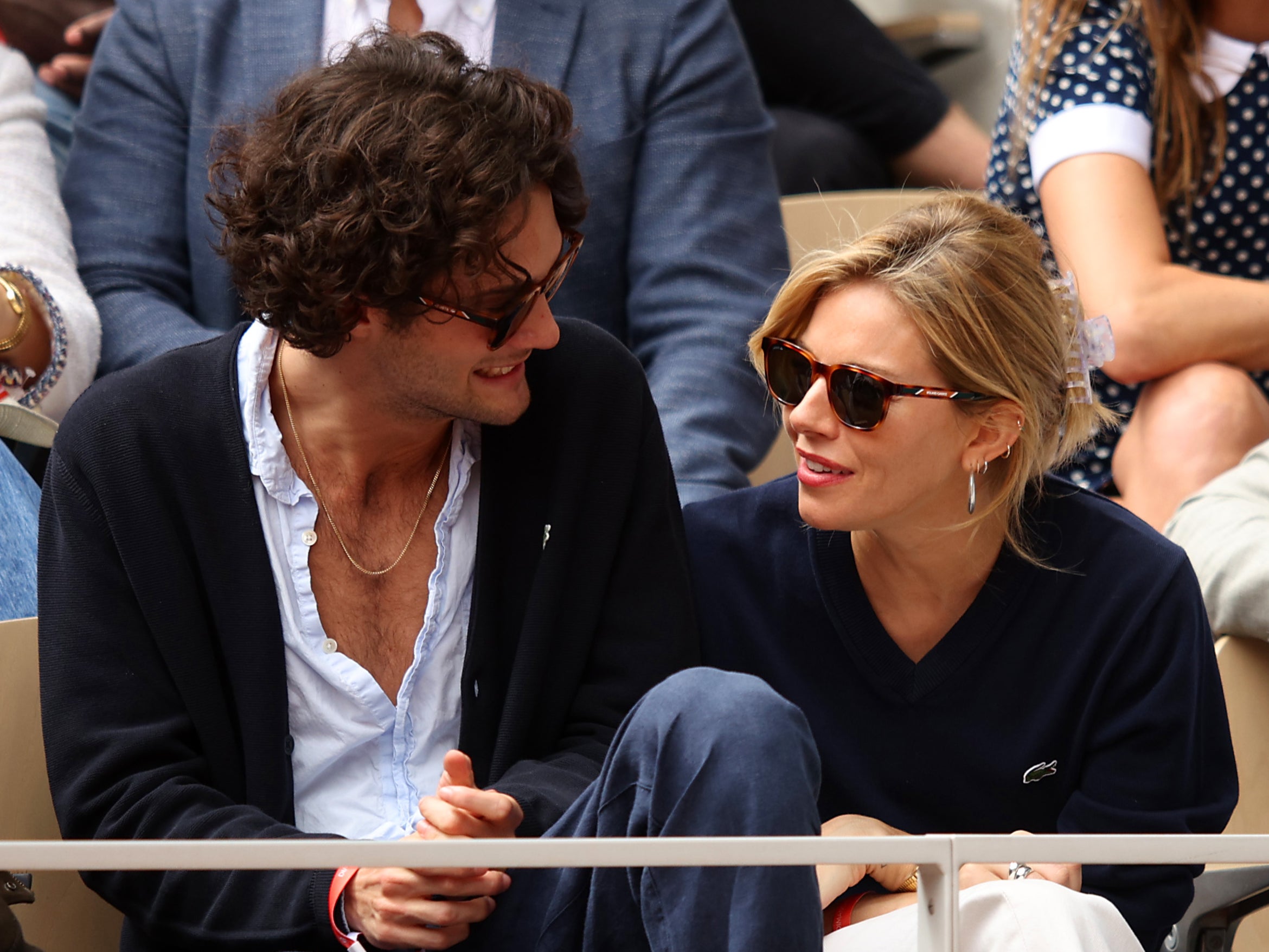 Sienna Miller gives birth to baby girl with boyfriend Oli Green | The ...