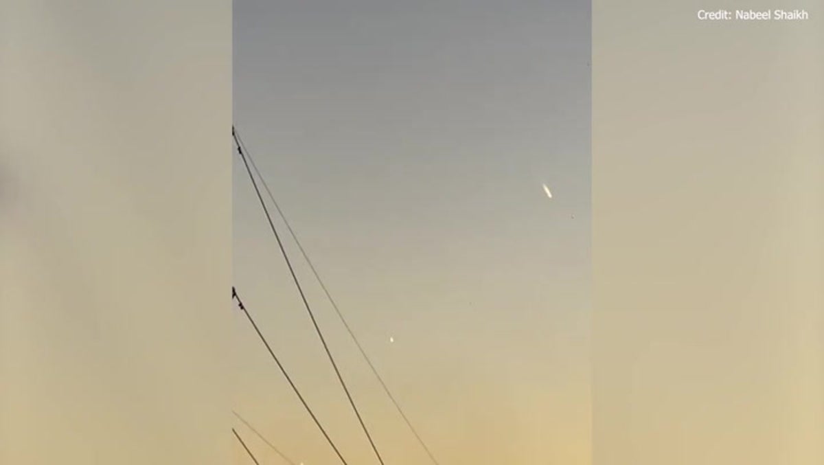 Geminids meteor shower caught on camera over Virginia