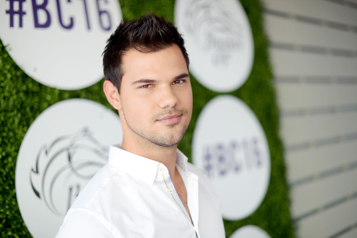 Twilight producers wanted to recast Taylor Lautner with ‘built, muscular man’